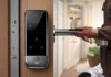 吾爱吾家智能指纹锁售后振兴热线分析,指纹锁安装教程：修锁换锁一站式服务指南