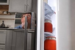 HITACHI冰箱故障维修站分析:果酱放冰箱，意外发现神奇效果！