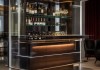 小益酒柜专属热线解释『高档红酒柜玻璃吧台：品味生活之选，尽显奢华风范』
