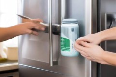 SMEG冰箱全国服务网科普『冰箱外壁凉却内部不冷冻？揭秘原因与解决方法』